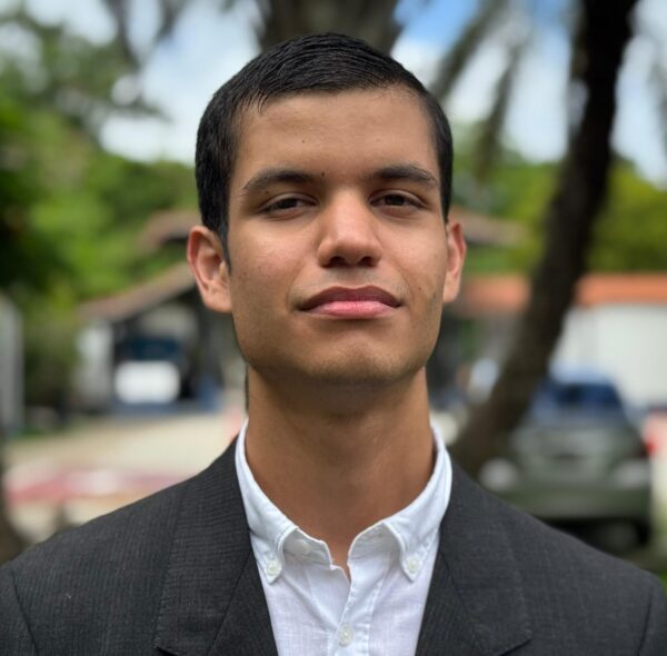 Rubén Lezama Rubén Lezama
